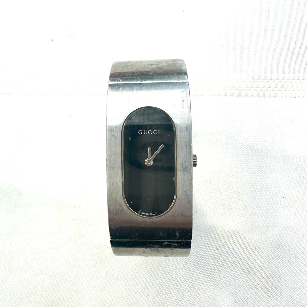Gucci Watch, vintage Silver Stainless Steel 2400L Dial Bangle